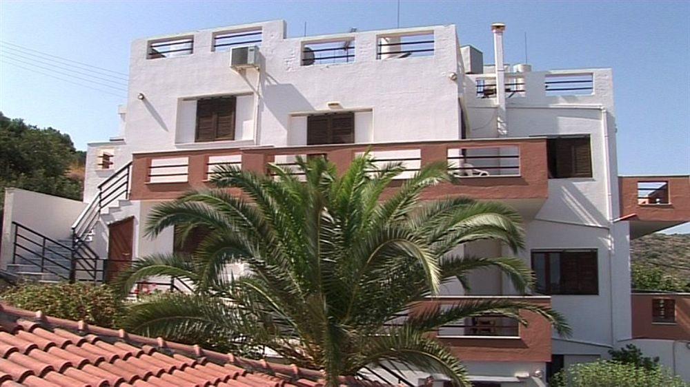 Golden Apartments Agios Nikolaos  Exterior photo